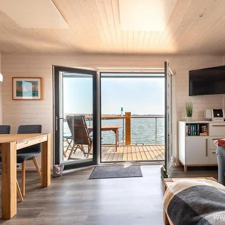 Bådhotel Houseboat Harmony *