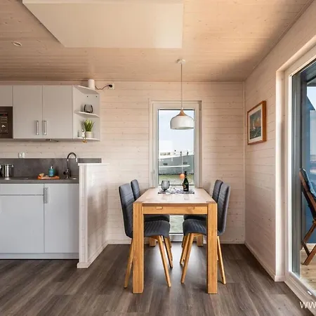 Houseboat Harmony Bådhotel