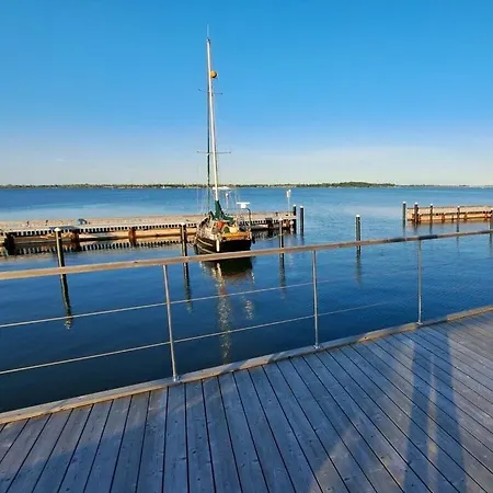 Bådhotel Houseboat Harmony Stralsund